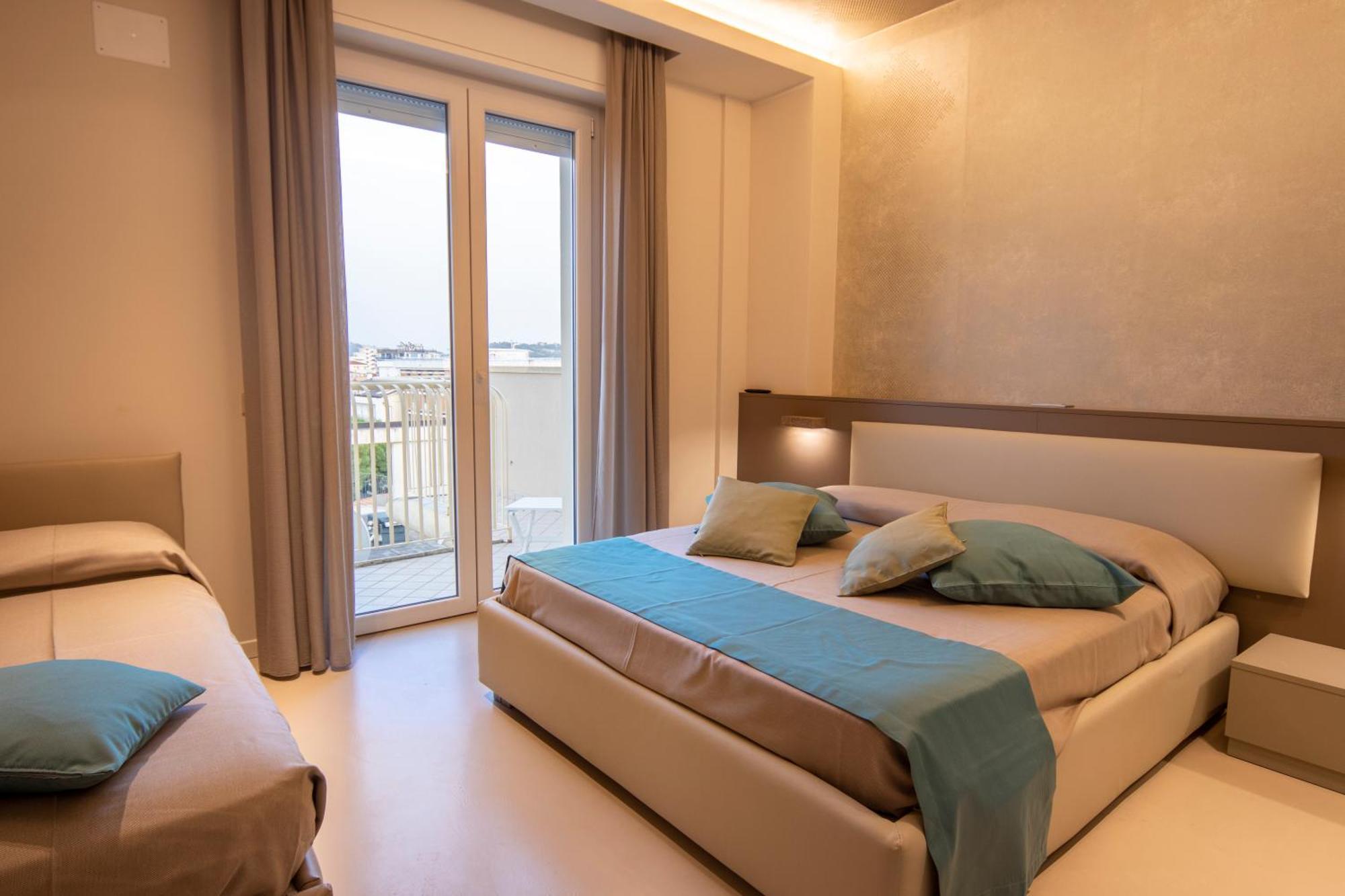 Hotel Beaurivage Cattolica Exterior photo
